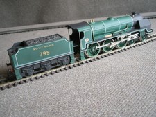 HORNBY OO GAUGE - CLASS N15