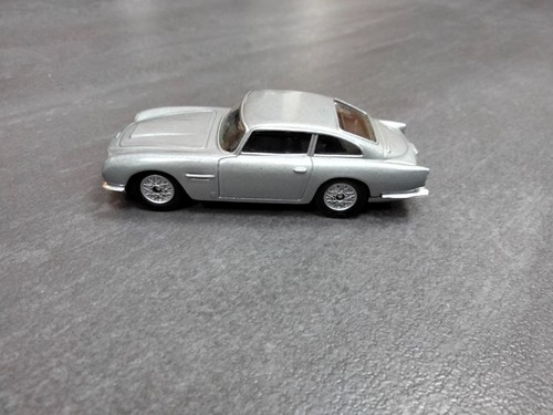 Corgi toys james bond - toys,
