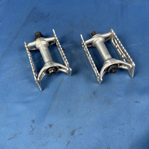 Used sp401 bicycle pedals - sp401,