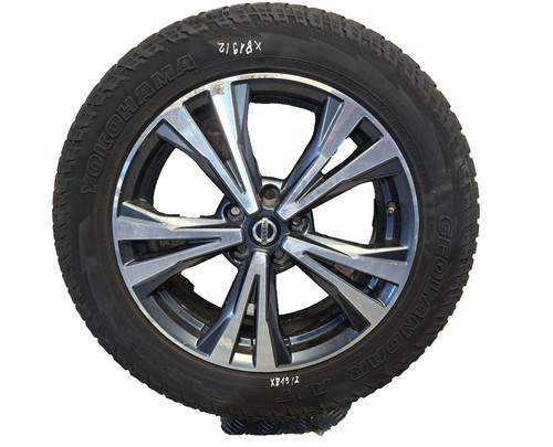 Alloy wheel with tyre - alloy,