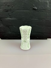 Royal Tara Shamrock Vase 7"