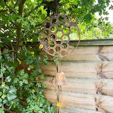 Honeycomb Bee Wind Chime Cast Iron Brown Hanging Bell Mobile Metal Garden Decor
