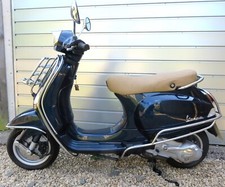 Vespa Piaggio LX 125cc Blue and Tan best colour combo Chrome crash bars and bits