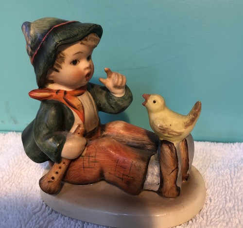 Hummel unususal rare singing - unususal,