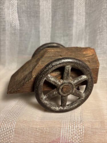 Antique wooden cart metal - 2,