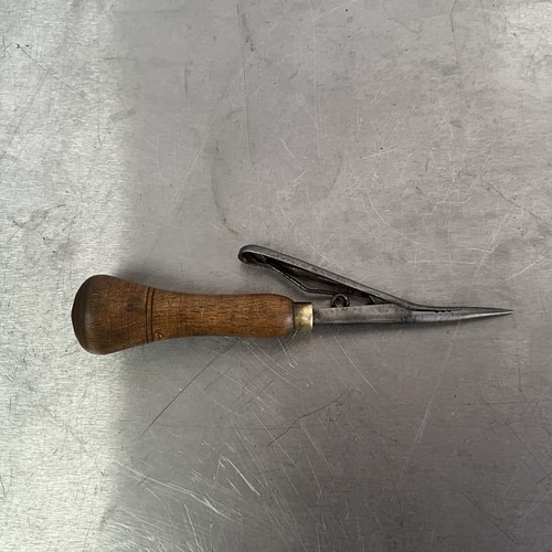Brown patent bodger rag - patent,