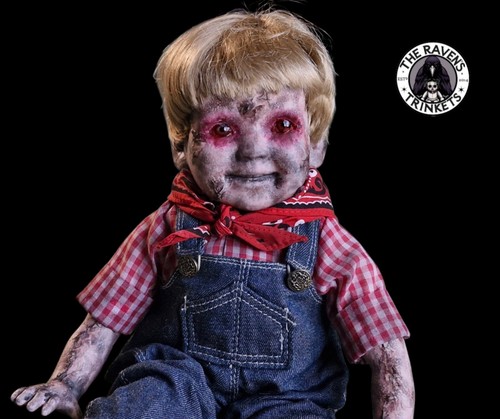 Creepy doll porcelain horror - creepy,