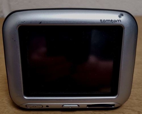 Tomtom satellite navigation - tomtom,