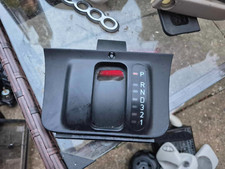 Saab 9000 CD CDE GRIFFIN AUTO GEARLEVER SURROUND FOR RIGHT HAND DRIVE CARS