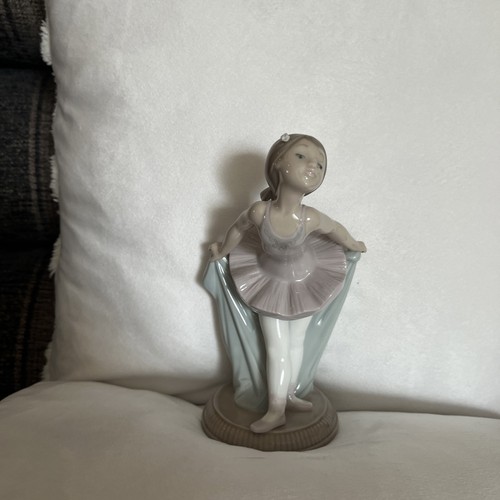 Lladro nao porcelain ballerina - lladro,