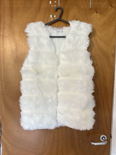 Mozzaar white fluffy gilet - fluffy,