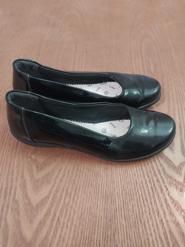 Supportive flat shoes for - supportive,