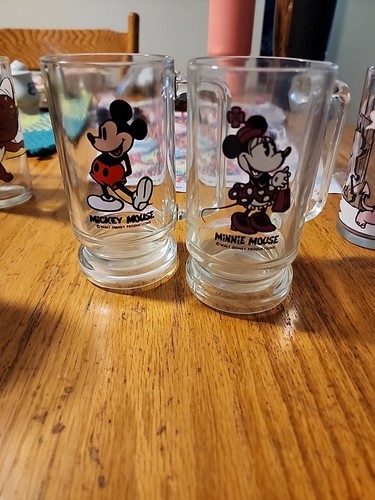 Walt disney vintage - vintage, mickey