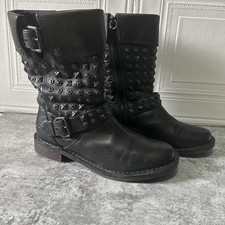 UGG® AUSTRALIA CONOR STUDS