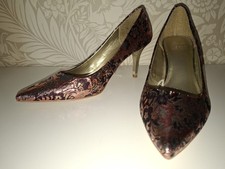 F And F Court Shoes Size 5 EU
