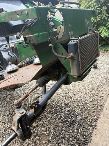 John deere gator 6x4 - john,