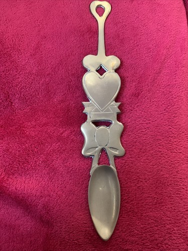 Welsh love spoon - love,