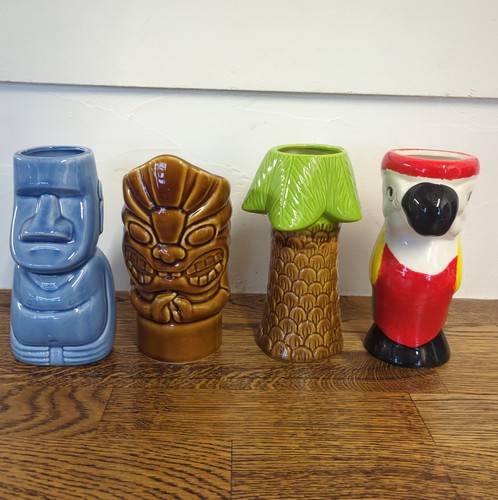 Set ceramic tiki mugs - of,