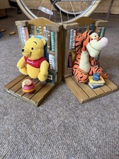 Winnie the Pooh & Tigger