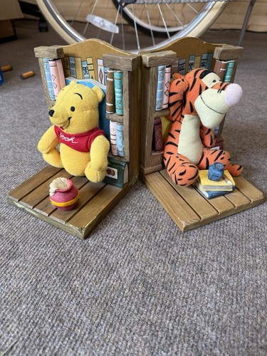 Winnie the pooh tigger - the,