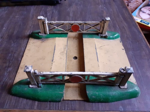 Vintage hornby level - vintage,