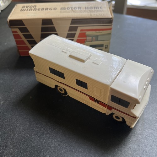 Vintage avon winnebago motor - winnebago,
