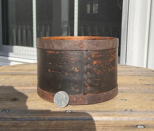 Antique small wood - small, grain