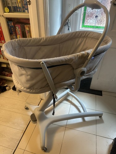 Chicco baby cot - 1,