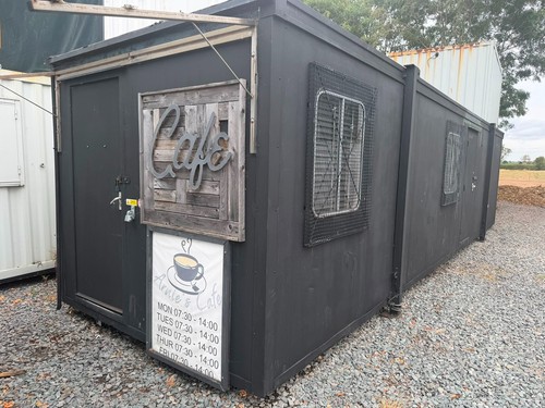 Converted portacabin - 9',
