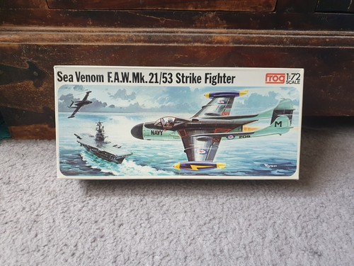 F295 frog sea venom - frog,