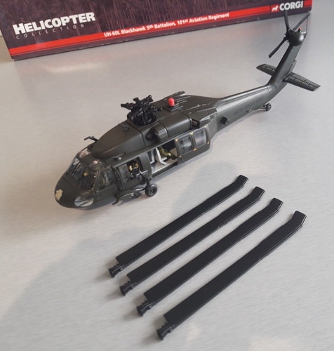 Corgi sikorsky uh60l - corgi:,