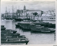 Photo Dories Sailing And