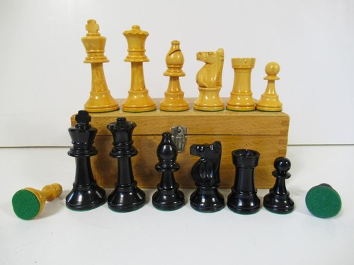 Vintage lardy chess - chess, set