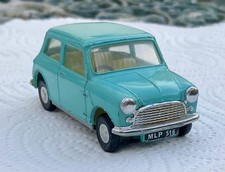 VERY RARE, ALL ORIGINAL VINTAGE (1963) TRIANG SPOT ON # 211: AUSTIN 7 SEVEN MINI