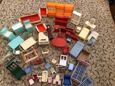 1960s Plastic Vintage  Dolls House Furniture    Mixed lot Mixed Sizes