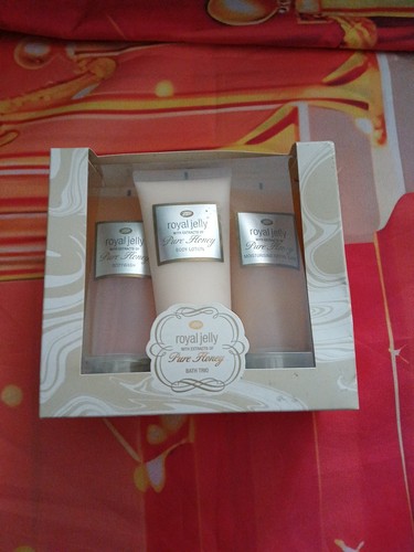 Boots royal jelly bath - royal,