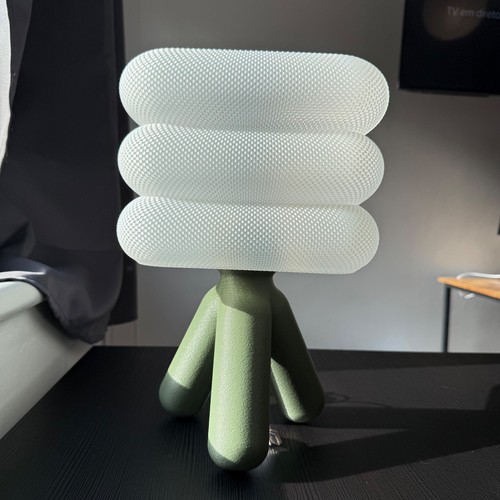 Light triangular table - light,