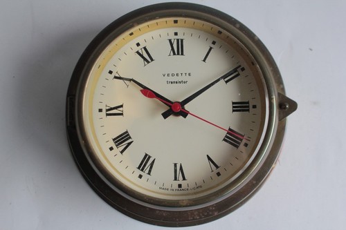 Vedette transistor marine