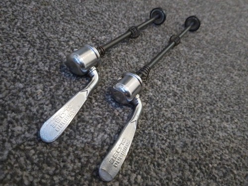 Vintage shimano quick release - shimano,