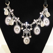 STUNNING ORIGINAL OTAZU CLEAR CRYSTAL NECKLACE –16”-20” – Excellent