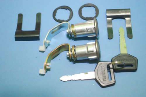 Door lock set - lock, land