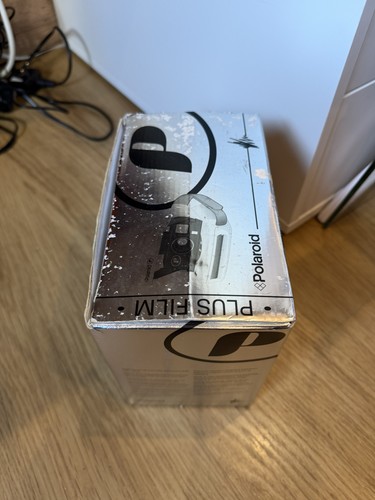 Polaroid p600 instant camera - polaroid,