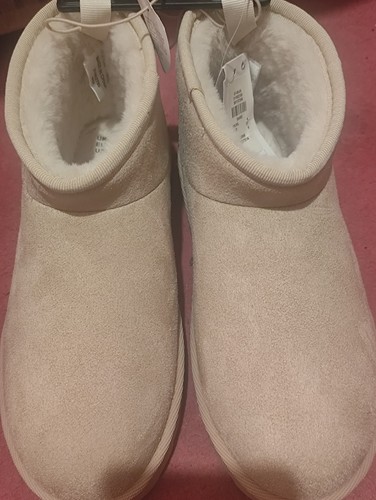 Fur boots - fur,