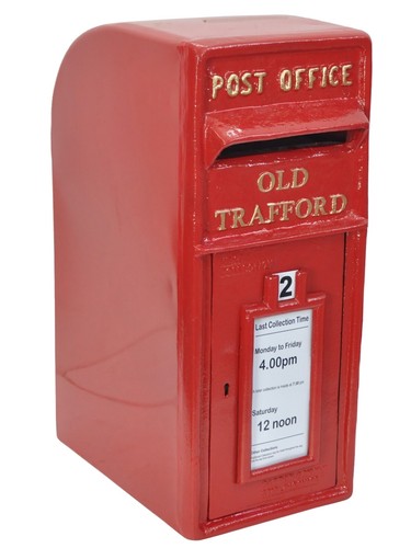 57cm old trafford - trafford, iron
