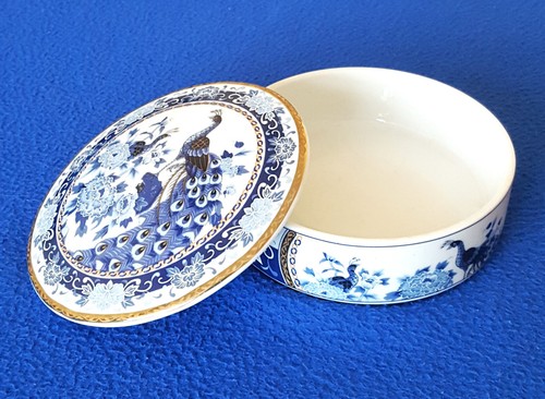 Vintage trinket box japanese - trinket,