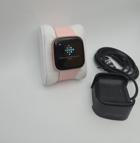 Fitbit versa fitness tracker - versa,