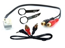 CT29MC01 Mercedes W204 C Class AUDIO 30 Car Stereo iPod iPhone Aux In Adaptor