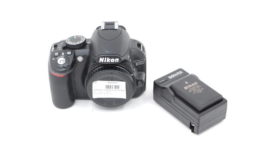 Used nikon d3100 dslr camera - used,