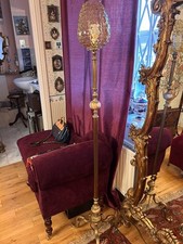 Rare early bronze lamp