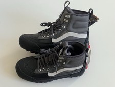 Vans Women’s Hi-Boots